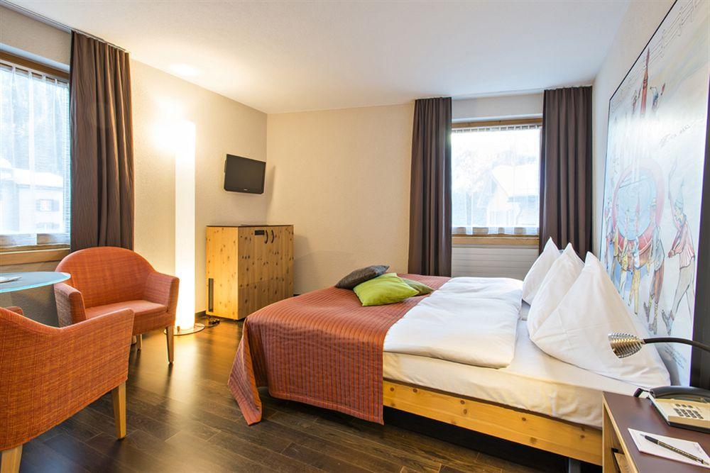 Hotel Garni Chesa Mulin Понтрезина Экстерьер фото