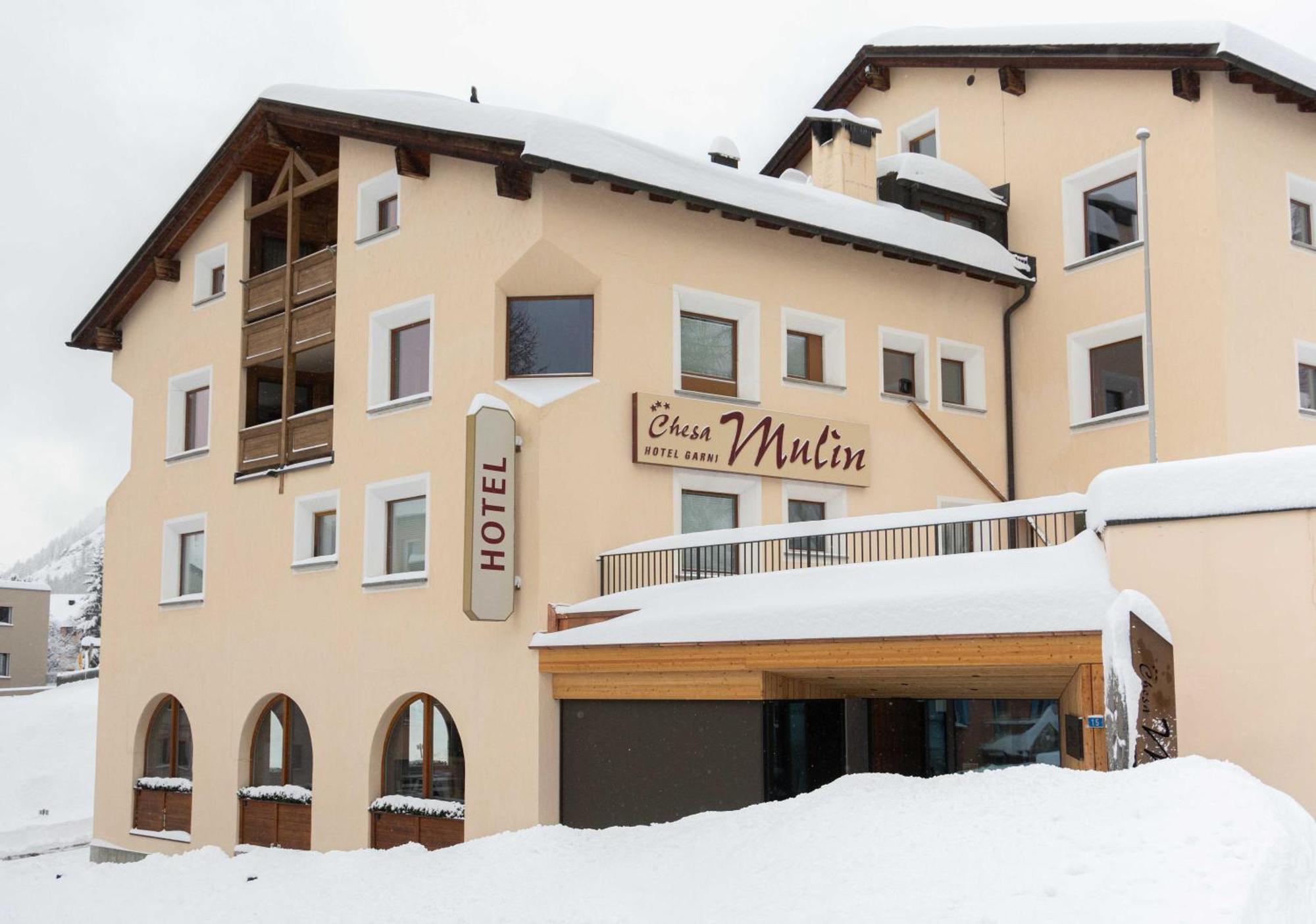 Hotel Garni Chesa Mulin Понтрезина Экстерьер фото